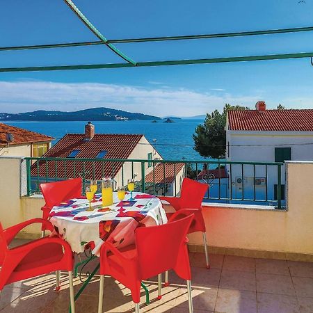Gorgeous Apartment In Seget Vranjica Exterior foto